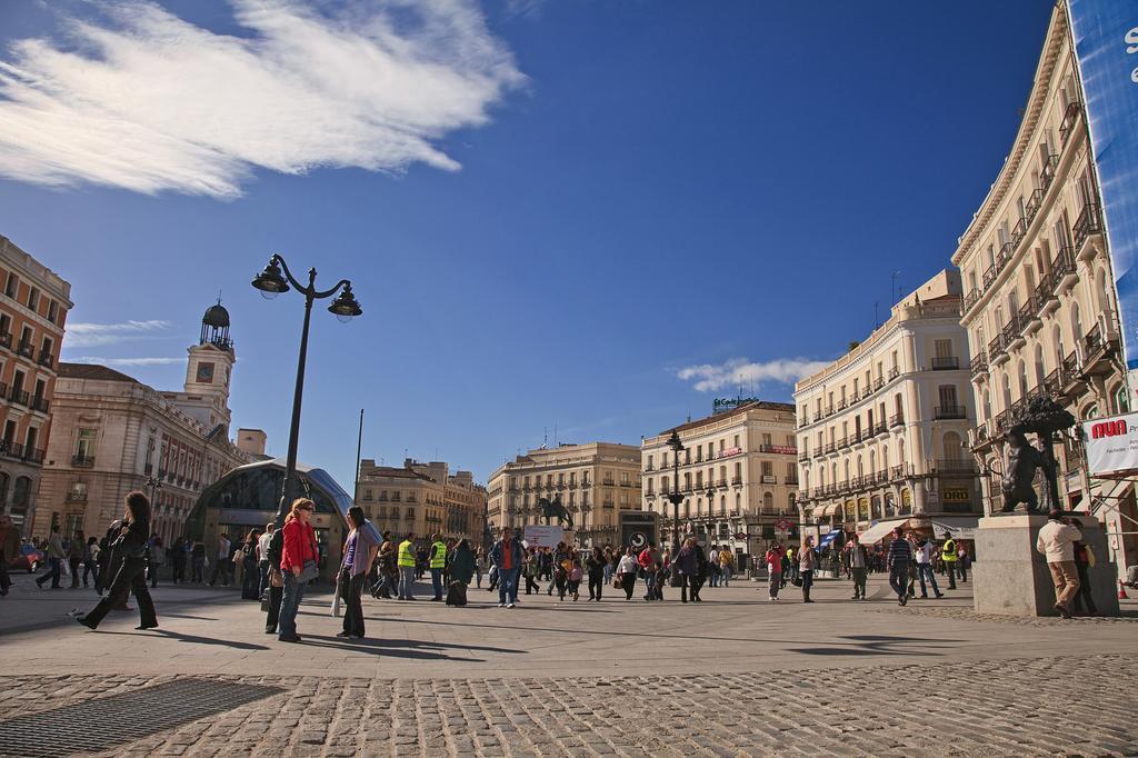 Puerta Del Sol Rooms Madrid Ngoại thất bức ảnh